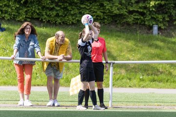 Bild 82 - wBJ SH-Pokalfinale  Holstein-Kiel - SV Viktoria : Ergebnis: 1:0